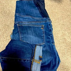 Excellent condition. Pet free and smoke free home.